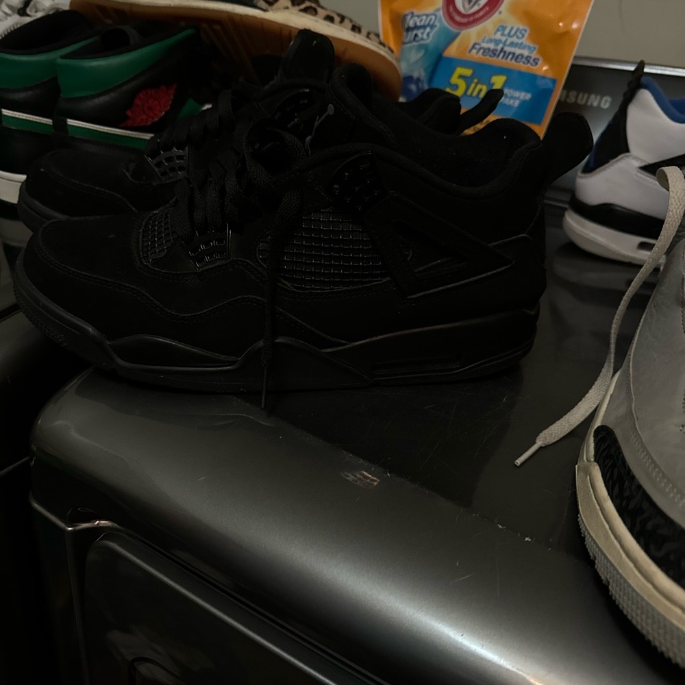 Black cat 4 rep